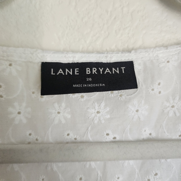 Lane Bryant Crochet Eyelet Daisy Print White Belted Button Down Romper Boho 26 - Picture 12 of 12